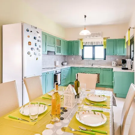 Vila Blue Asteri Lakhania