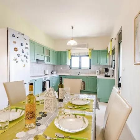 Vila Blue Asteri Lakhania